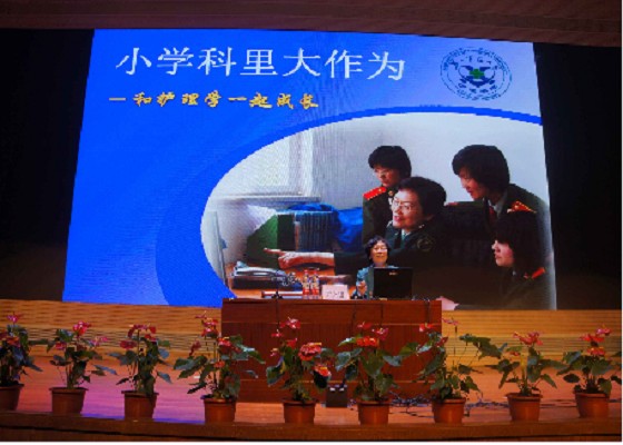 “春风化雨”导师团和护理学一起成长――九球直播官网导师团系列活动