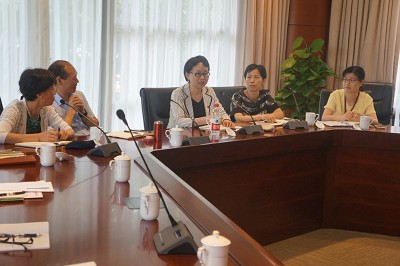 九球直播官网举行护理学科发展研讨会